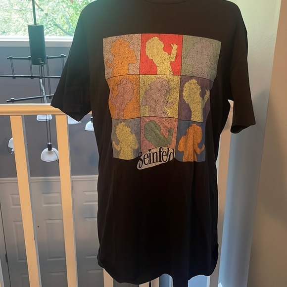 Seinfeld dancing Elaine tee‎ shirt L - Picture 1 of 4